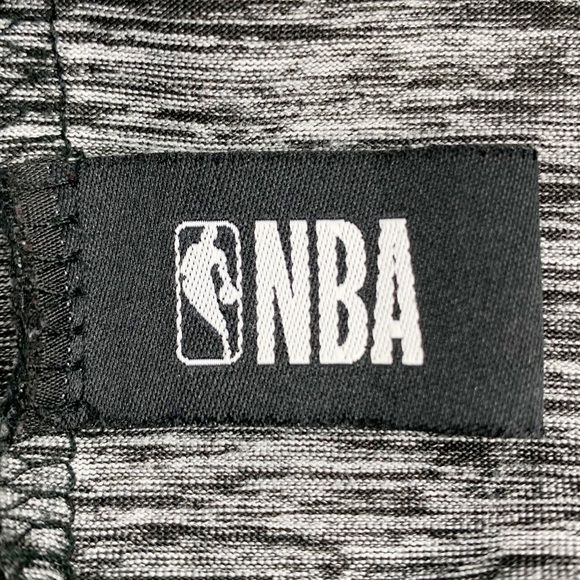 Men’s NBA Logo Graphic Gray White Tee Shirt Space-Dyed Short Sleeve size XXL - Picture 5 of 7